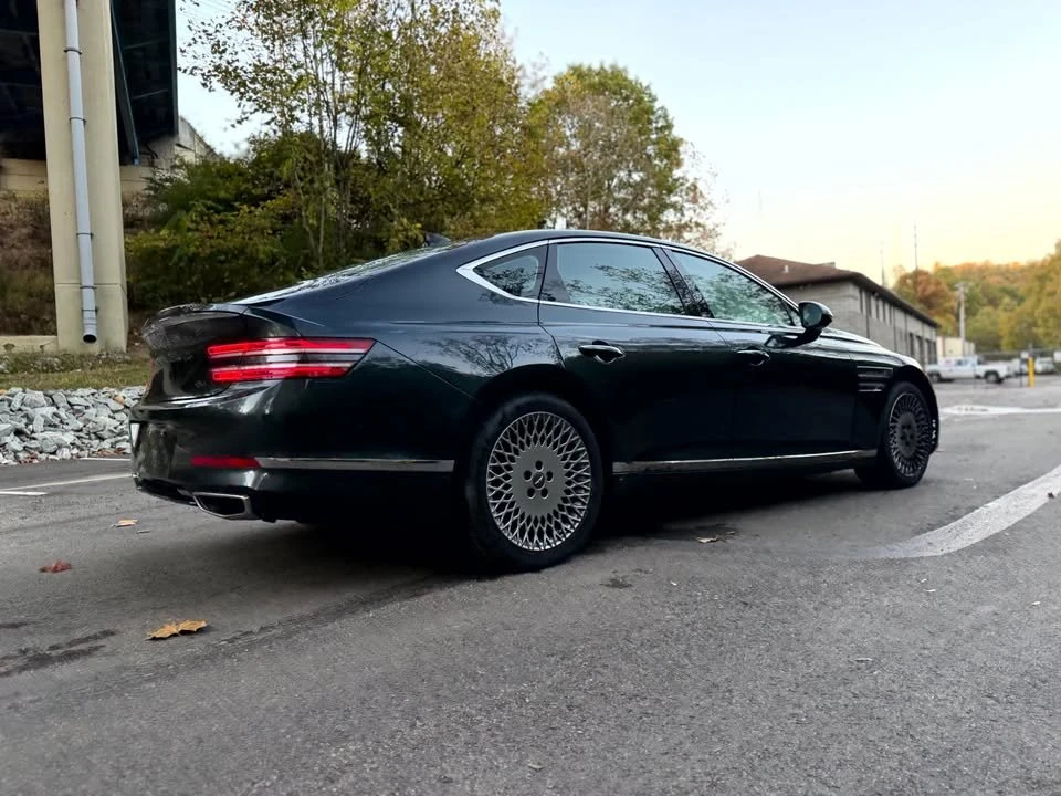 2022 Genesis G80 - Image 9 of 21