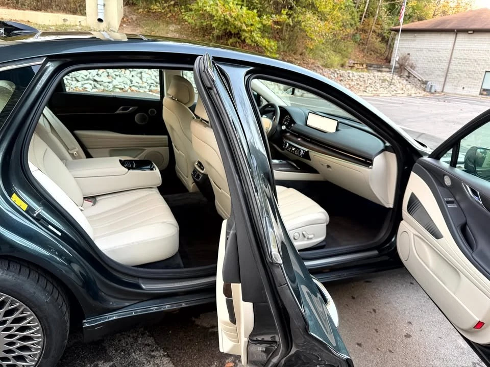 2022 Genesis G80 - Image 18 of 21