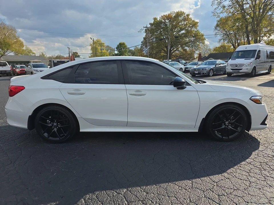 2022 Honda Civic 11th Gen - Image 21 of 26