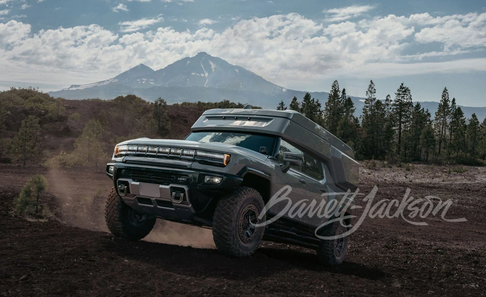 2022 Hummer - Image 8 of 31