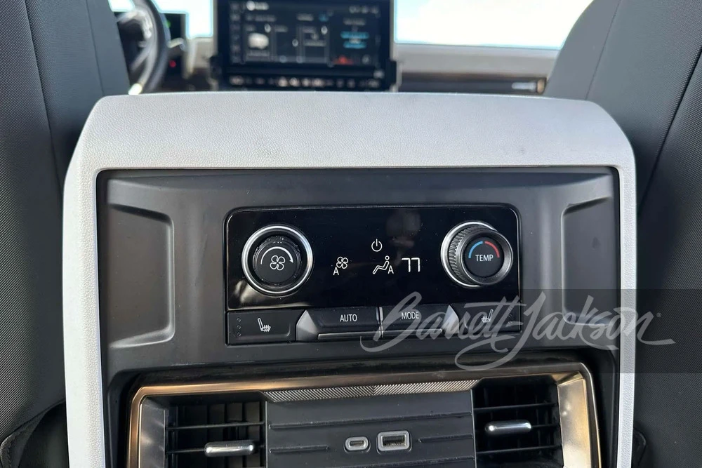 2022 Hummer - Image 18 of 31