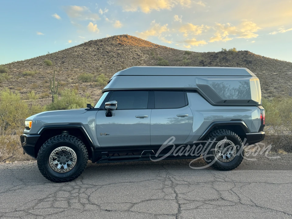 2022 Hummer - Image 4 of 31