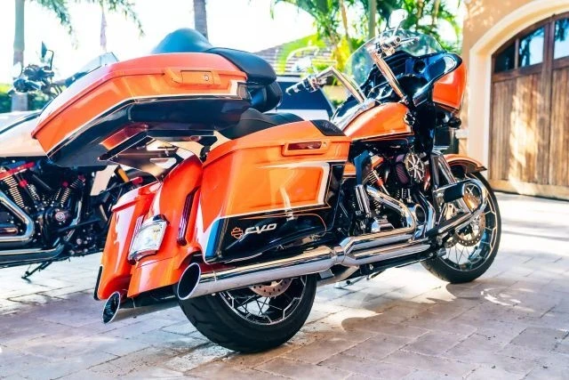 2022 Harley-Davidson CVO - Image 3 of 17