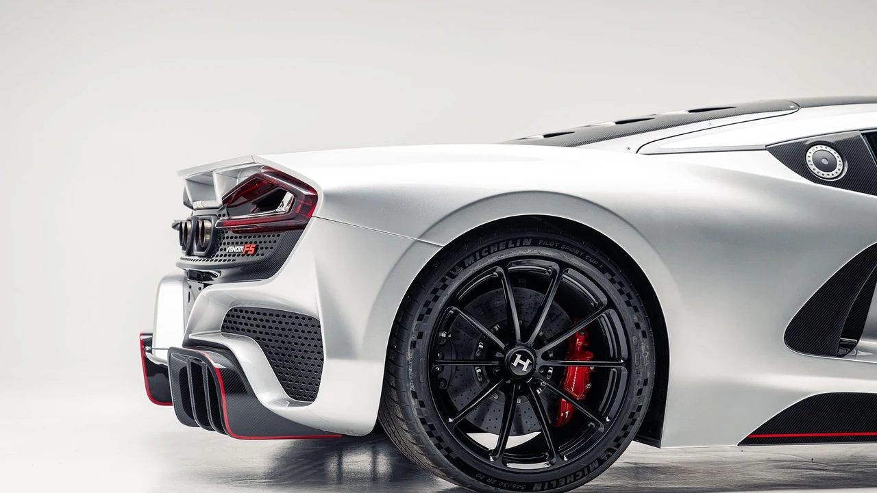 2022 Hennessey - Image 9 of 31