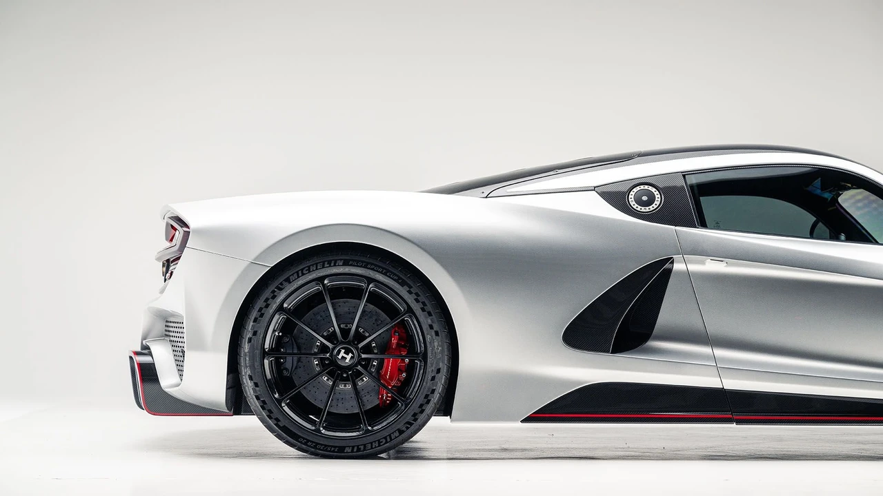 2022 Hennessey - Image 6 of 31