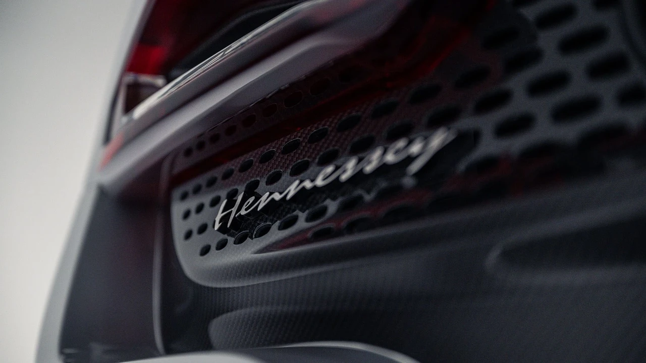 2022 Hennessey - Image 20 of 31