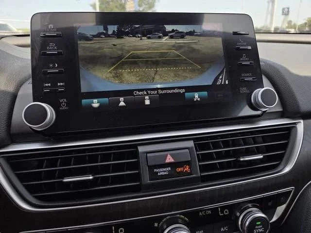 2022 Honda Accord 10th Gen - Image 4 of 7
