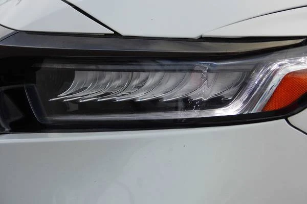 2022 Honda Accord 10th Gen - Image 21 of 21