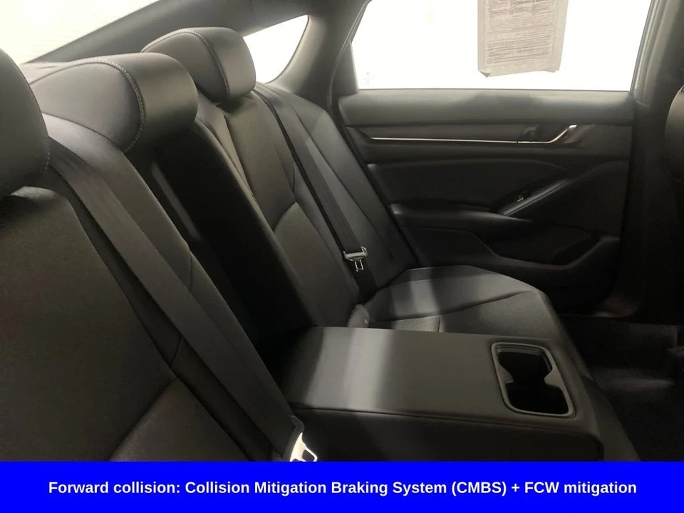 2022 Honda Accord 10th Gen - Image 9 of 12