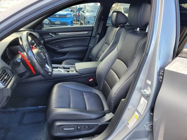 2022 Honda Accord 10th Gen - Image 11 of 12