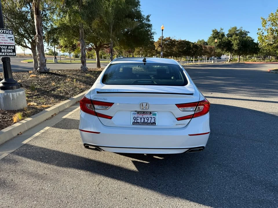 2022 Honda Accord 10th Gen - Image 2 of 13