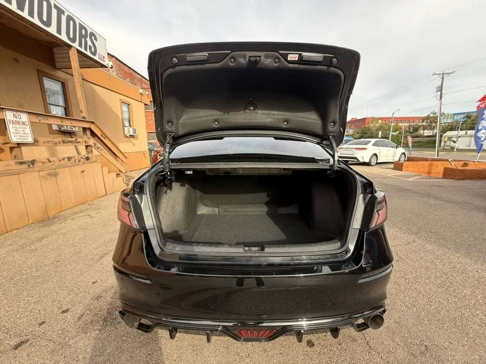 2022 Honda Civic 11th Gen - Image 14 of 17