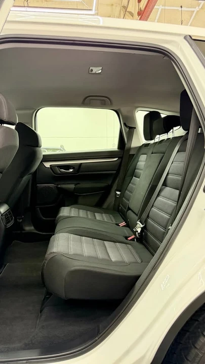 2022 Honda CR-V 5th Gen - Image 10 of 20