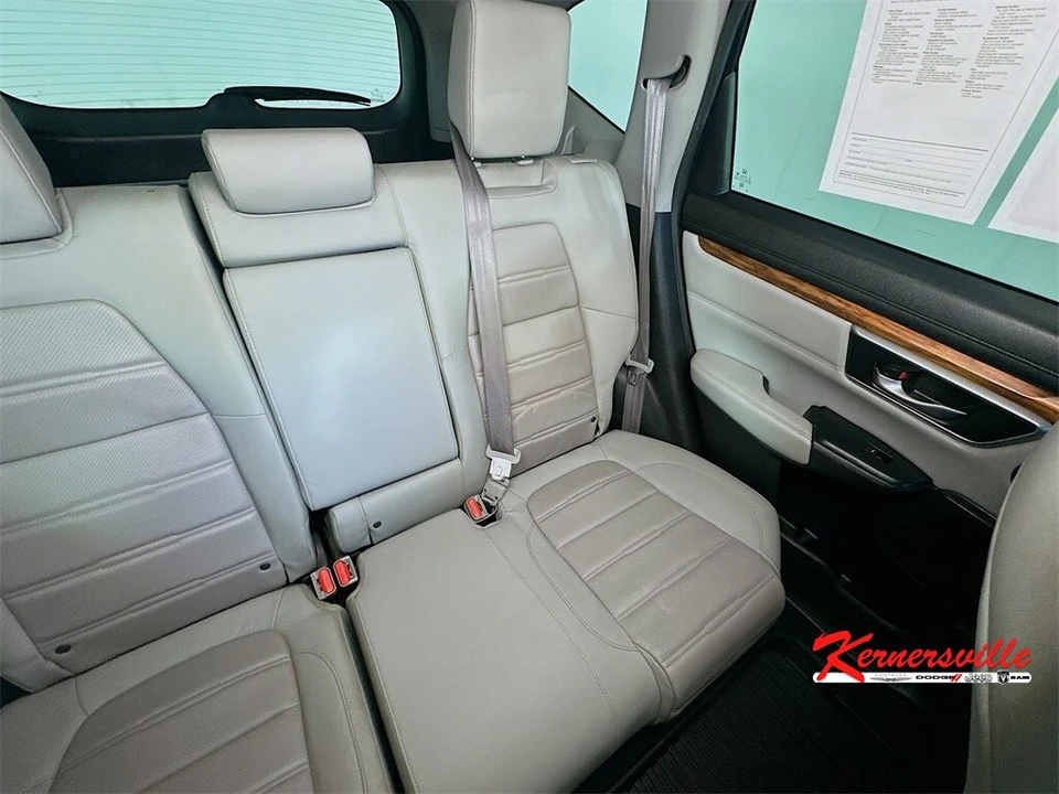 2022 Honda CR-V 5th Gen - Image 14 of 21