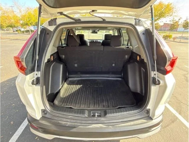 2022 Honda CR-V 5th Gen - Image 9 of 11