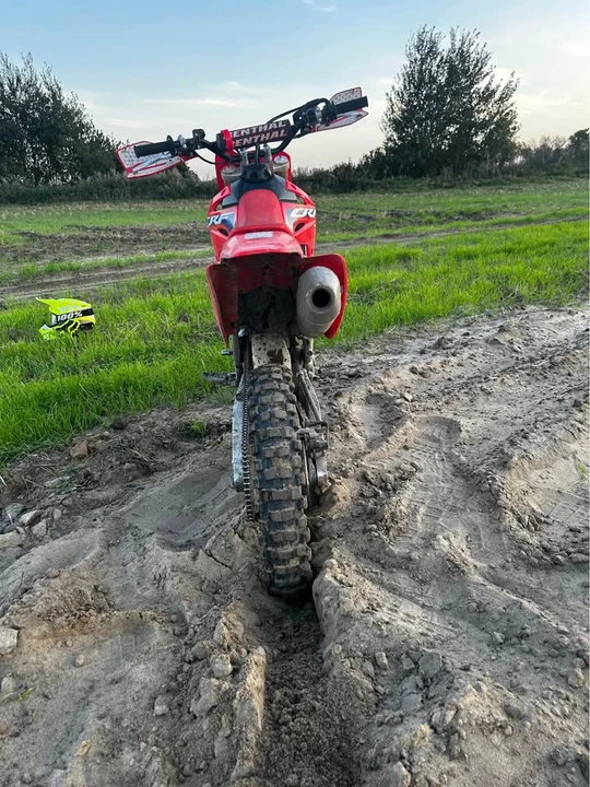 2022 Honda CRF - Image 2 of 3