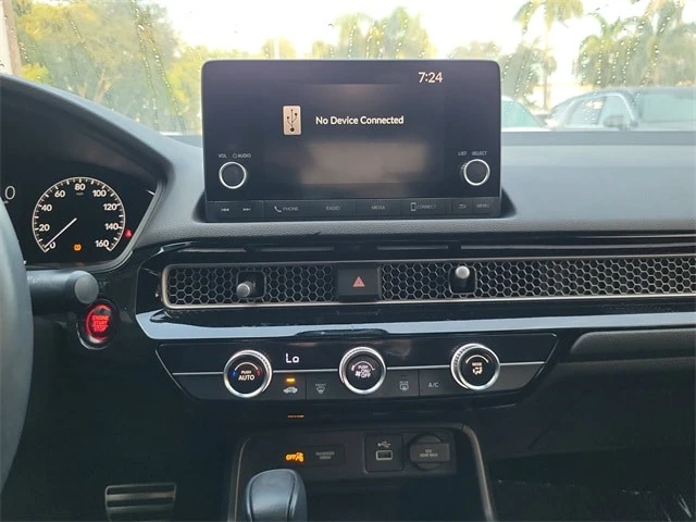 2022 Honda Civic 11th Gen - Image 19 of 20