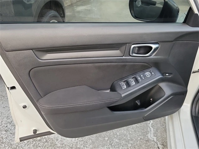 2022 Honda Civic 11th Gen - Image 12 of 20
