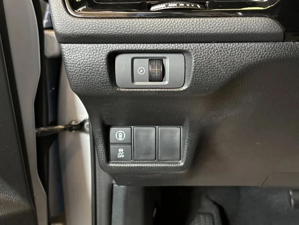 2022 Honda Civic 11th Gen - Image 16 of 18