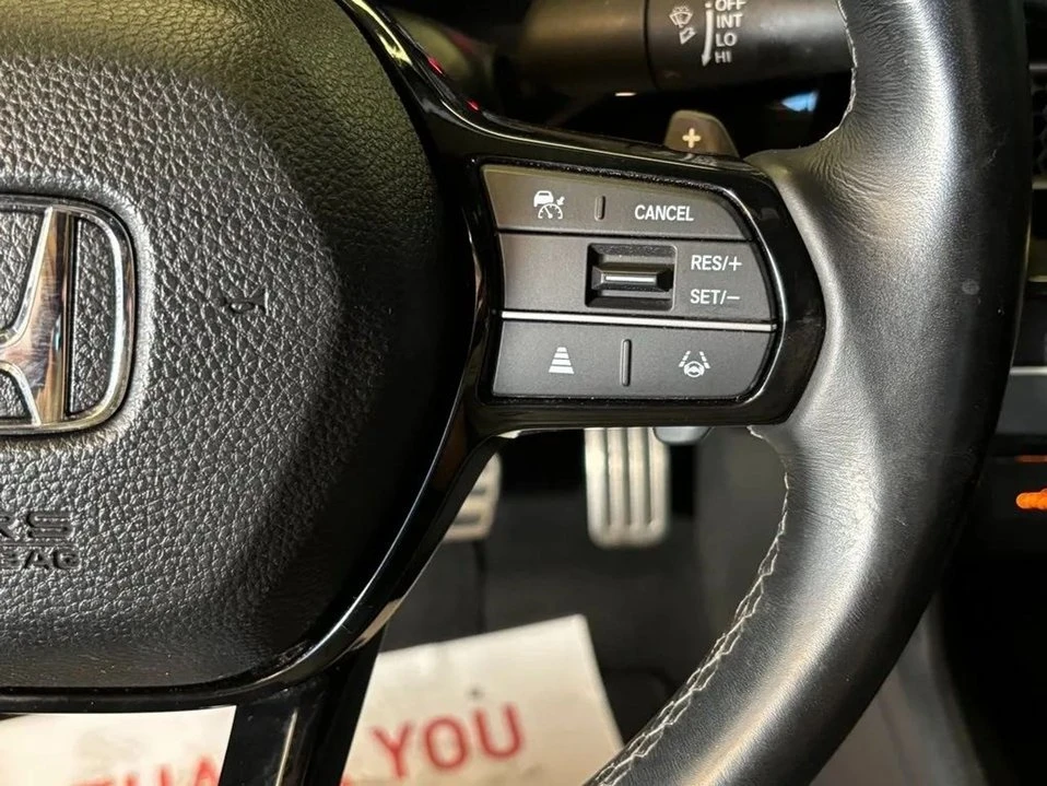 2022 Honda Civic 11th Gen - Image 11 of 18