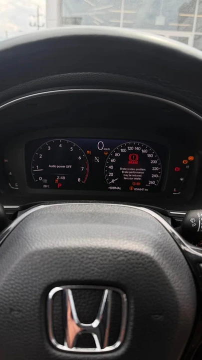 2022 Honda Civic 11th Gen - Image 4 of 9