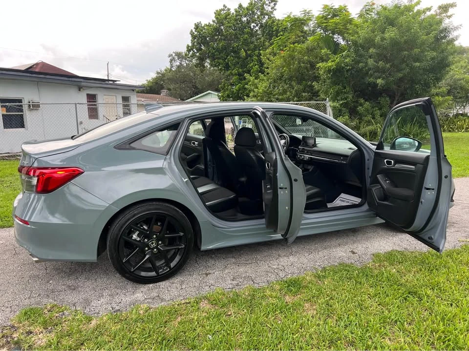 2022 Honda Civic 11th Gen - Image 10 of 13