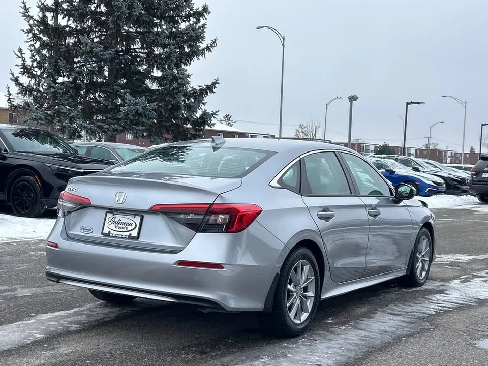 2022 Honda Civic 11th Gen - Image 6 of 18