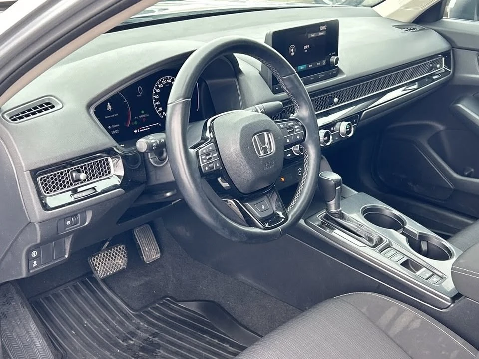 2022 Honda Civic 11th Gen - Image 10 of 18