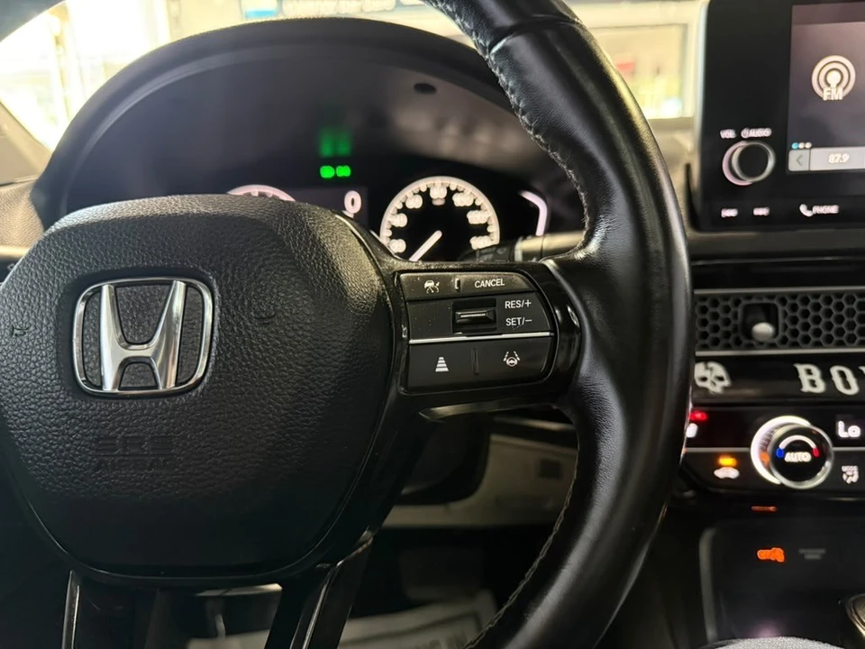 2022 Honda Civic 11th Gen - Image 10 of 31