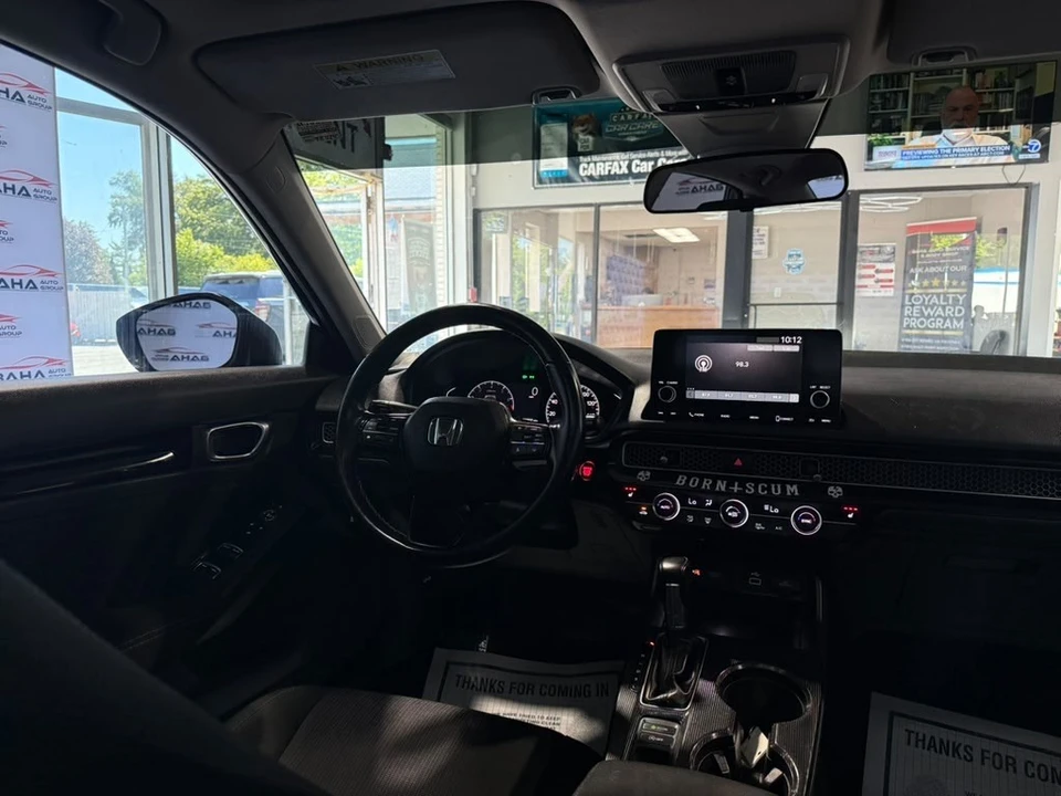 2022 Honda Civic 11th Gen - Image 23 of 31