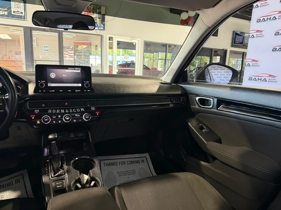 2022 Honda Civic 11th Gen - Image 24 of 31