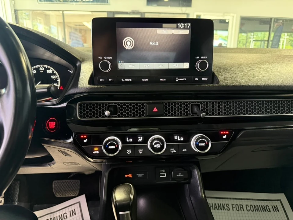 2022 Honda Civic 11th Gen - Image 15 of 31