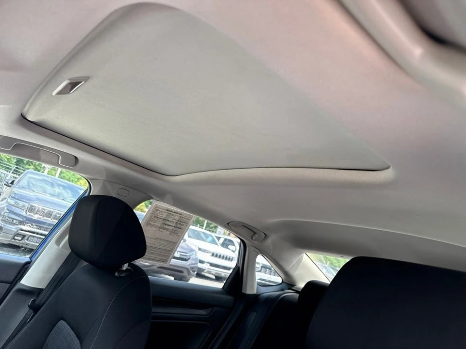 2022 Honda Civic 11th Gen - Image 4 of 6