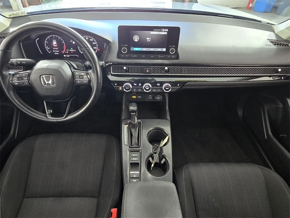 2022 Honda Civic 11th Gen - Image 10 of 12