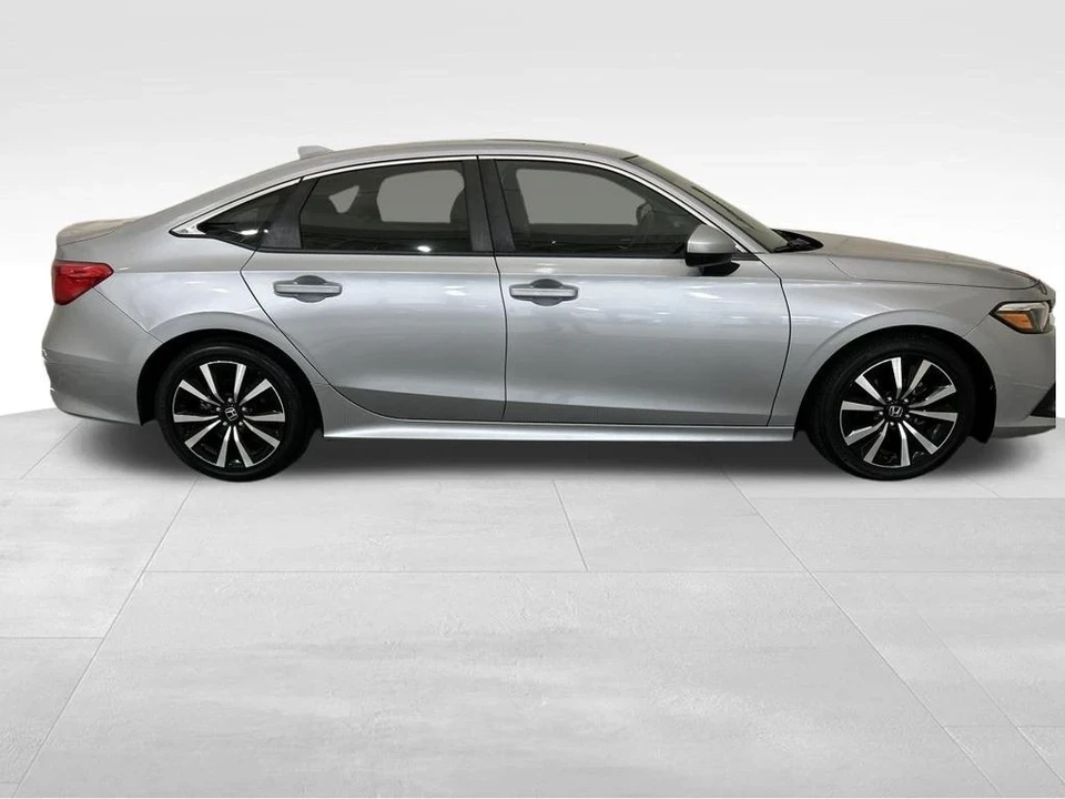 2022 Honda Civic 11th Gen - Image 6 of 12