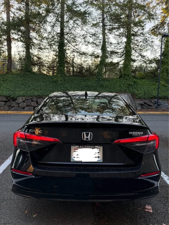 2022 Honda Civic 11th Gen - Image 2 of 8