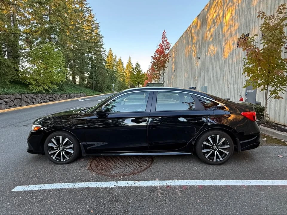 2022 Honda Civic 11th Gen - Image 4 of 8