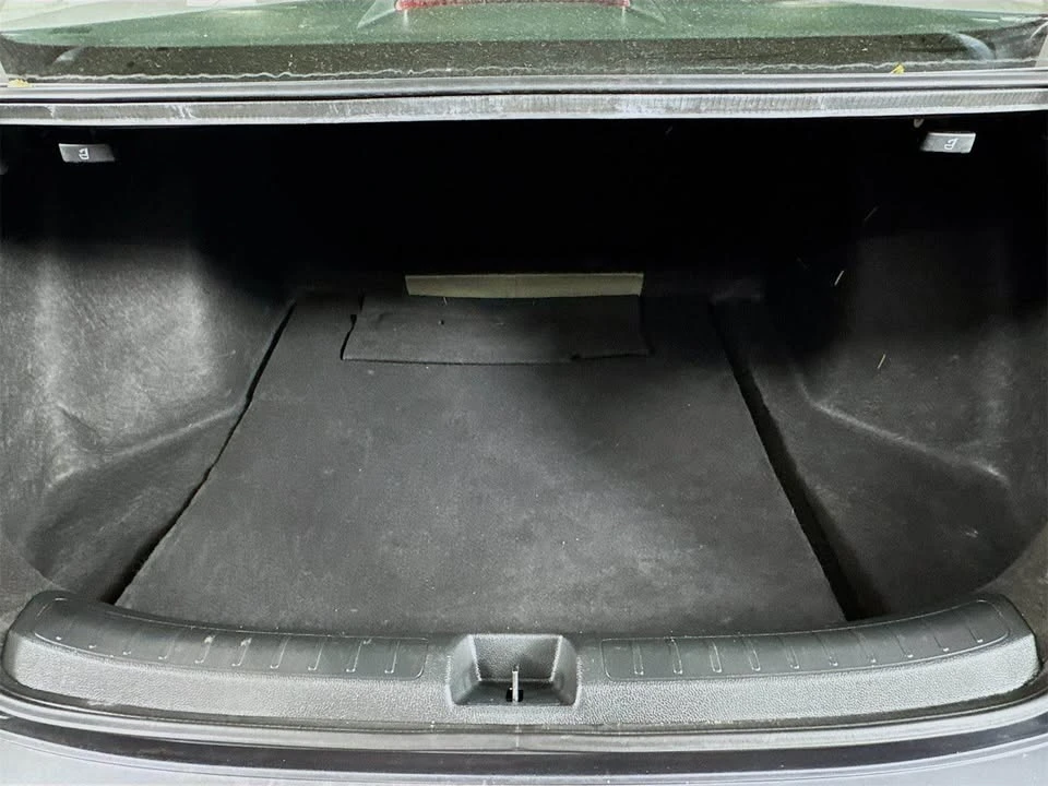 2022 Honda Civic 11th Gen - Image 10 of 18