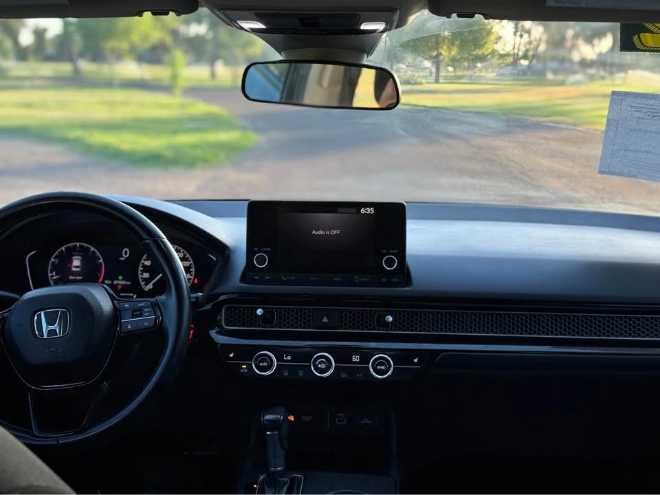 2022 Honda Civic 11th Gen - Image 3 of 5