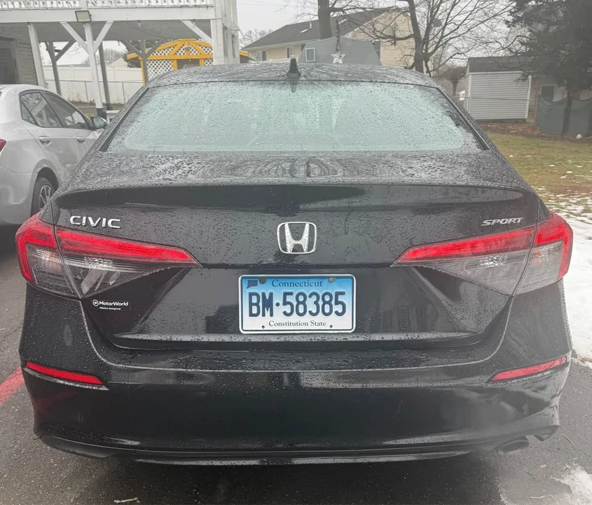 2022 Honda Civic 11th Gen - Image 2 of 13