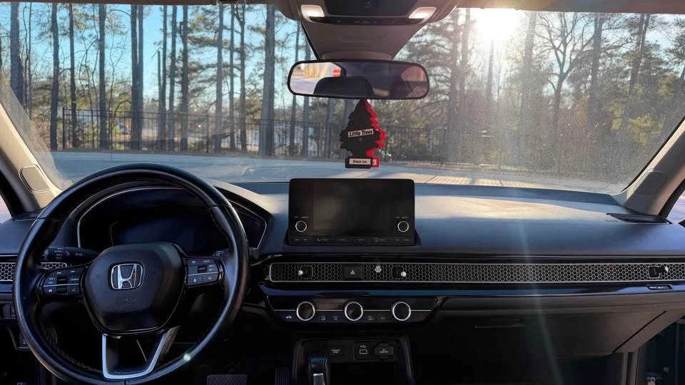 2022 Honda Civic 11th Gen - Image 8 of 12