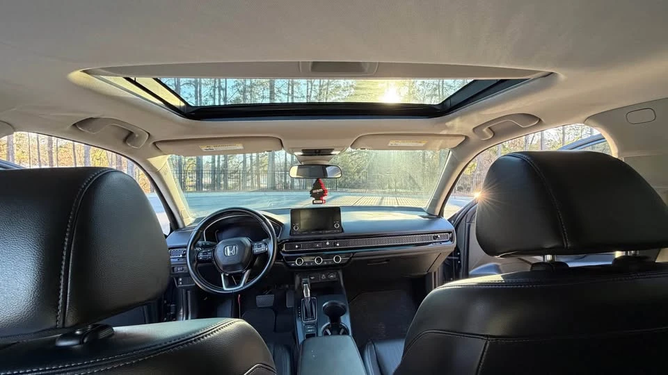 2022 Honda Civic 11th Gen - Image 9 of 12