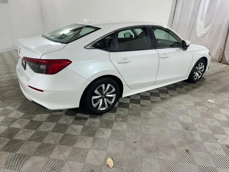 2022 Honda Civic 11th Gen - Image 9 of 12