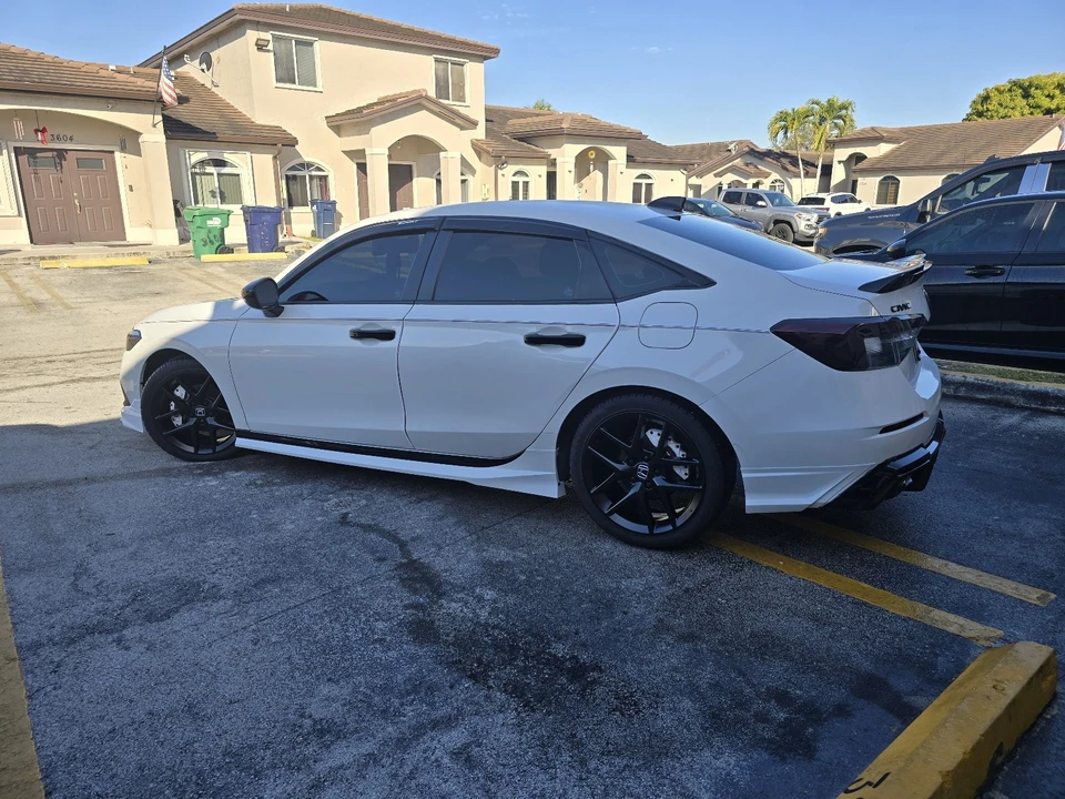2022 Honda Civic 11th Gen - Image 6 of 14