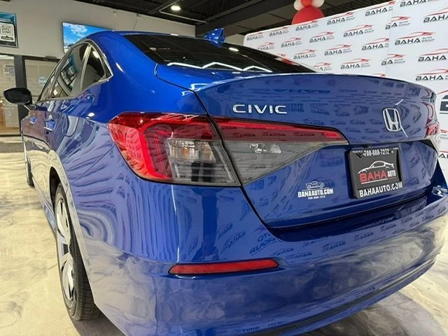 2022 Honda Civic 11th Gen - Image 9 of 31