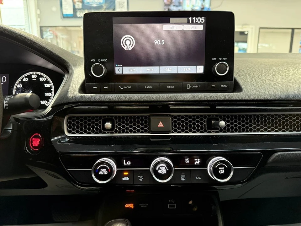 2022 Honda Civic 11th Gen - Image 17 of 21