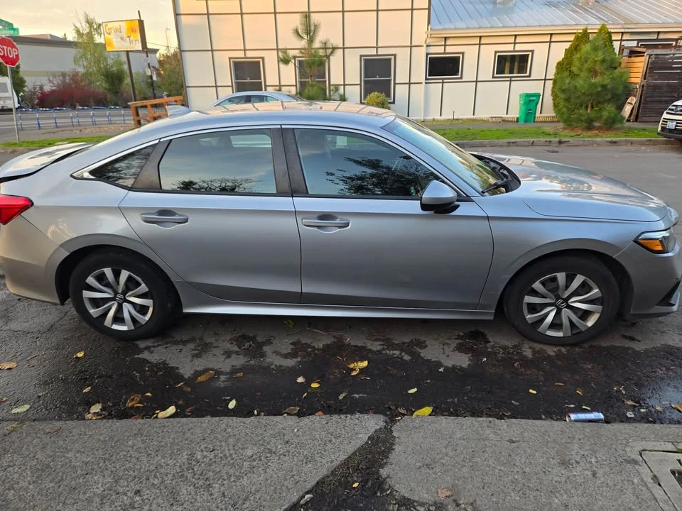 2022 Honda Civic 11th Gen - Image 4 of 9