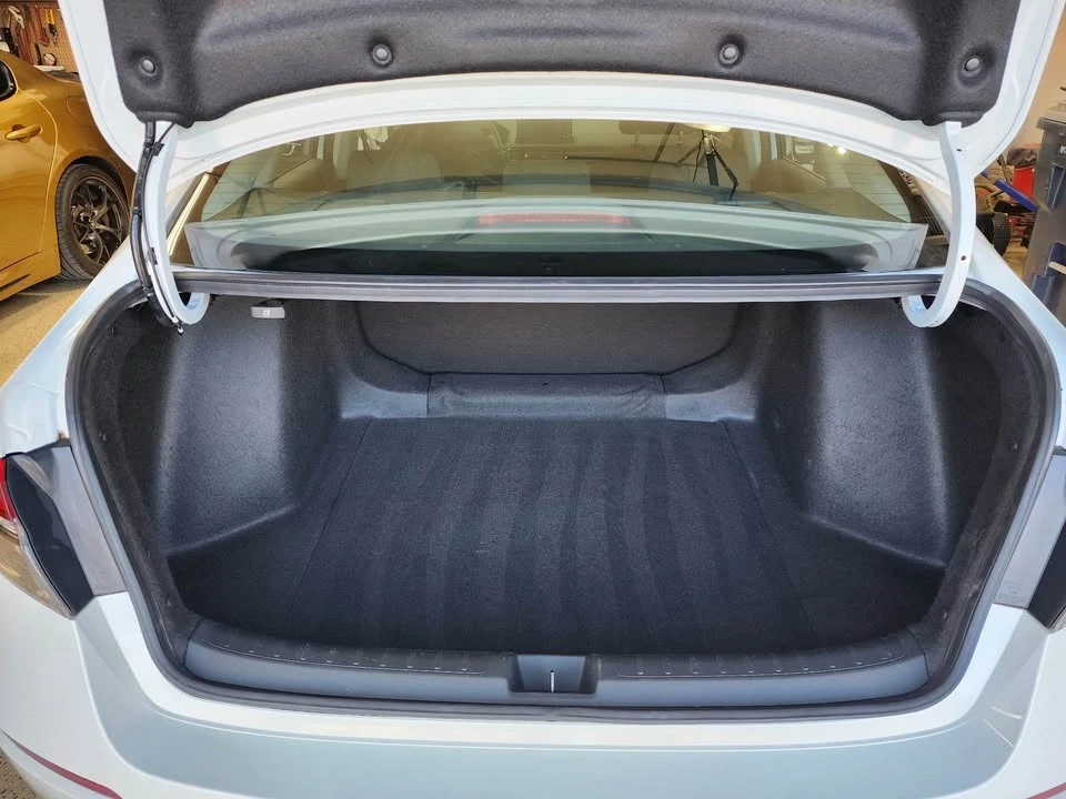 2022 Honda Civic 11th Gen - Image 9 of 20