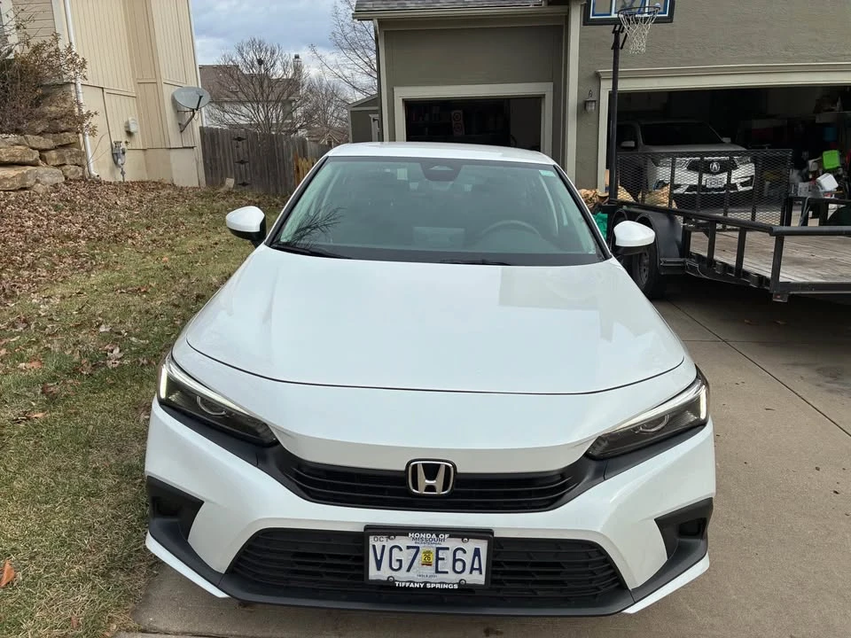 2022 Honda Civic 11th Gen - Image 15 of 20