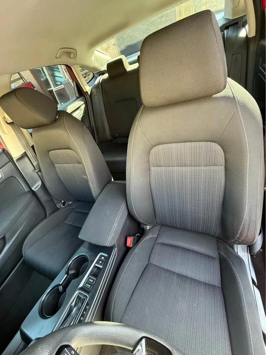 2022 Honda Civic 11th Gen - Image 12 of 16